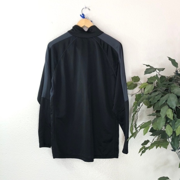 Men’s Fila Half Zip Pullover Sweatshirt - Picture 5 of 6